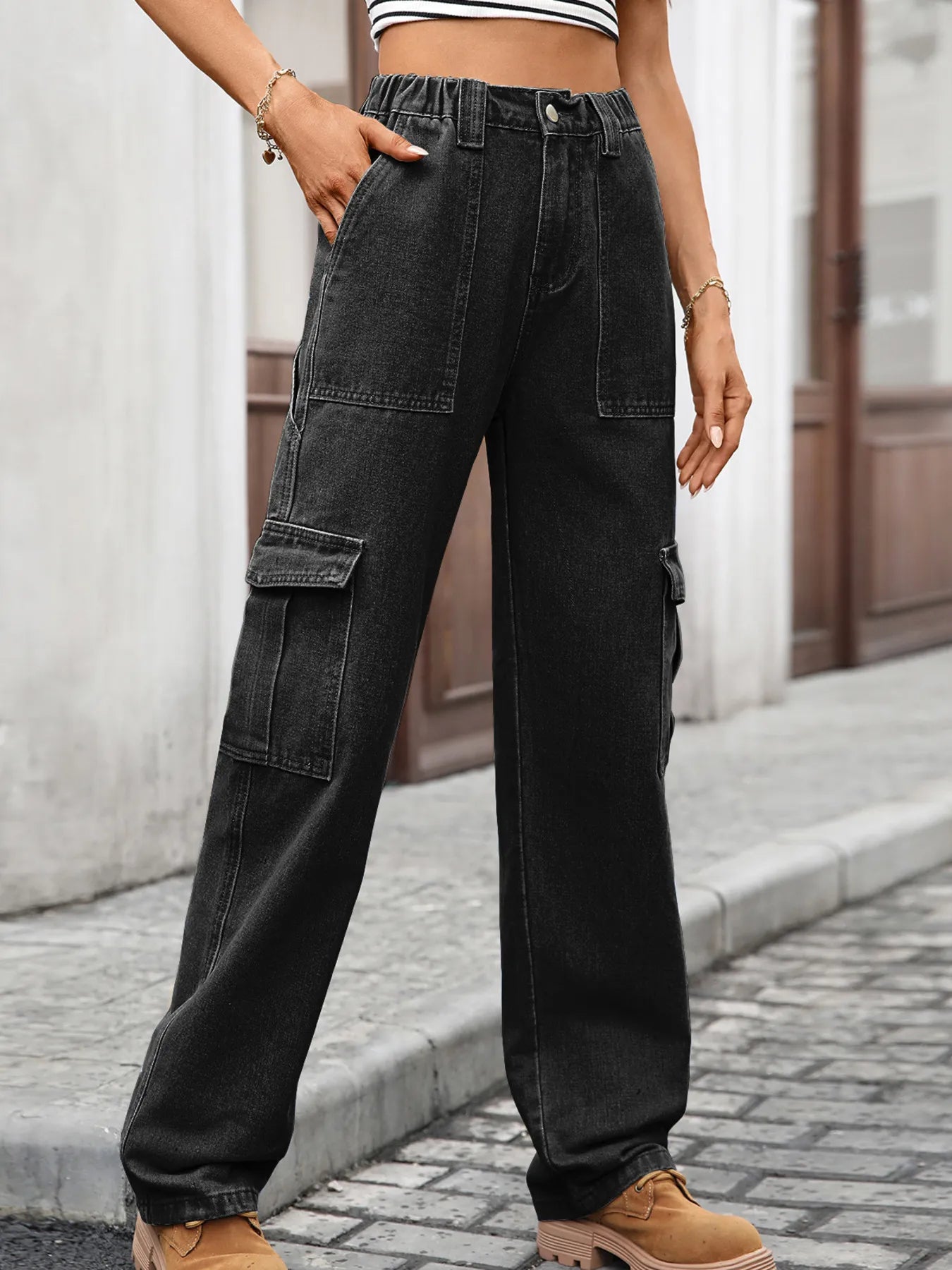 High-Waisted Cargo Jeans OutfitFlow