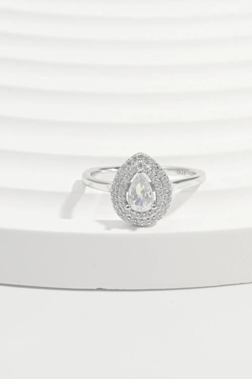 925 Sterling Silver Inland Zircon Ring Silver OutfitFlow
