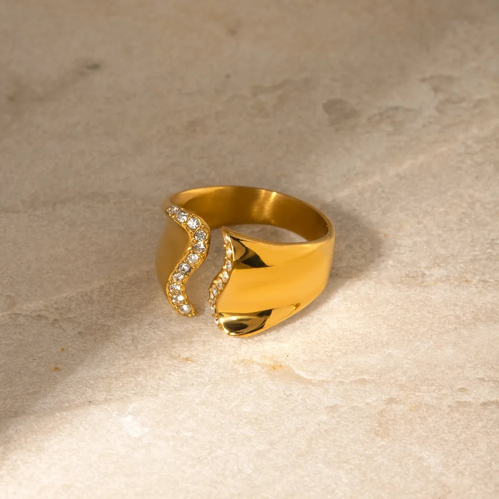 Stainless Steel Inlaid Rhinestone Bypass Ring OutfitFlow