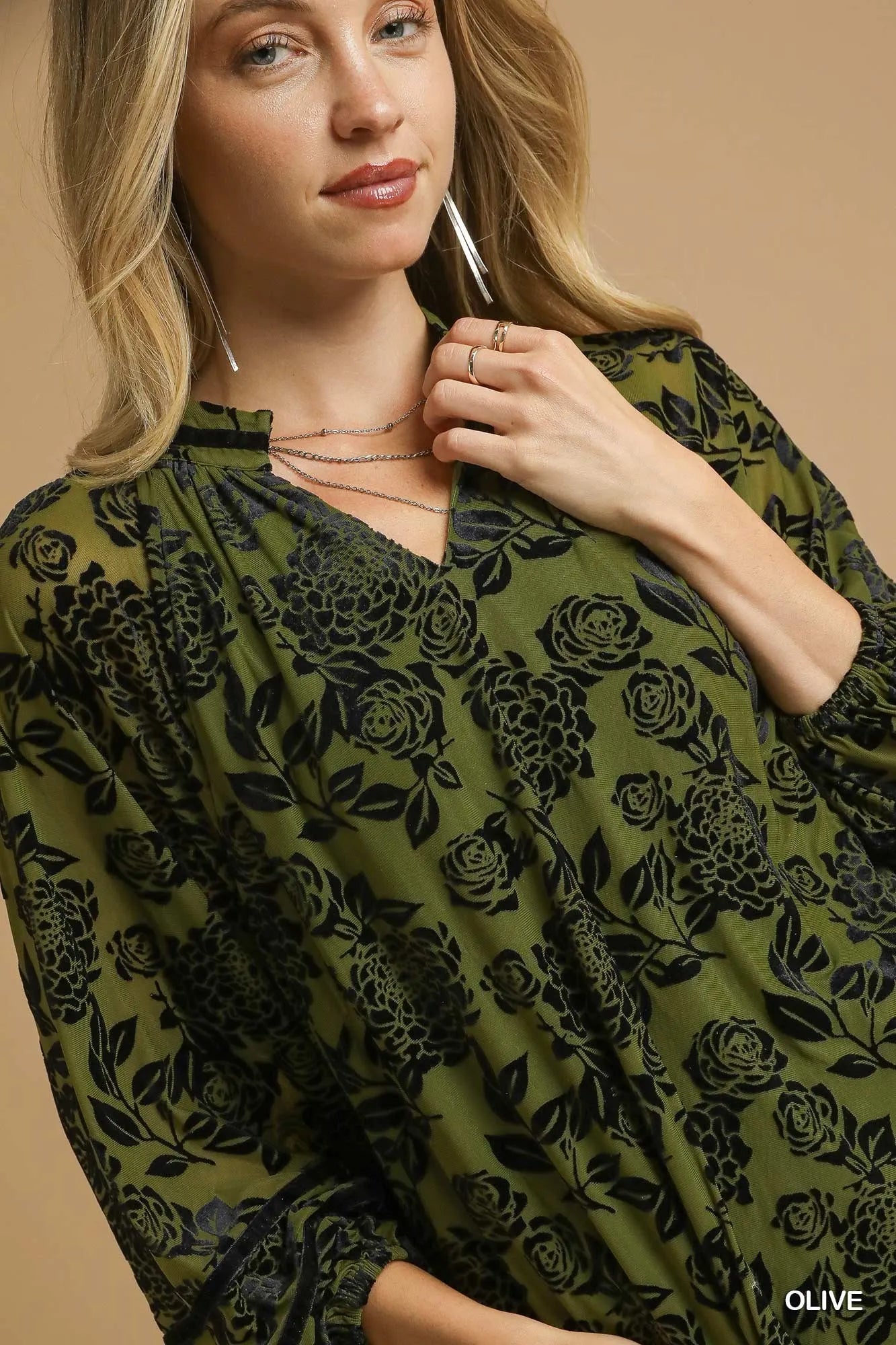 Umgee Full Size Floral Velvet Blouse with Balloon Sleeves Plus Size Trendsi