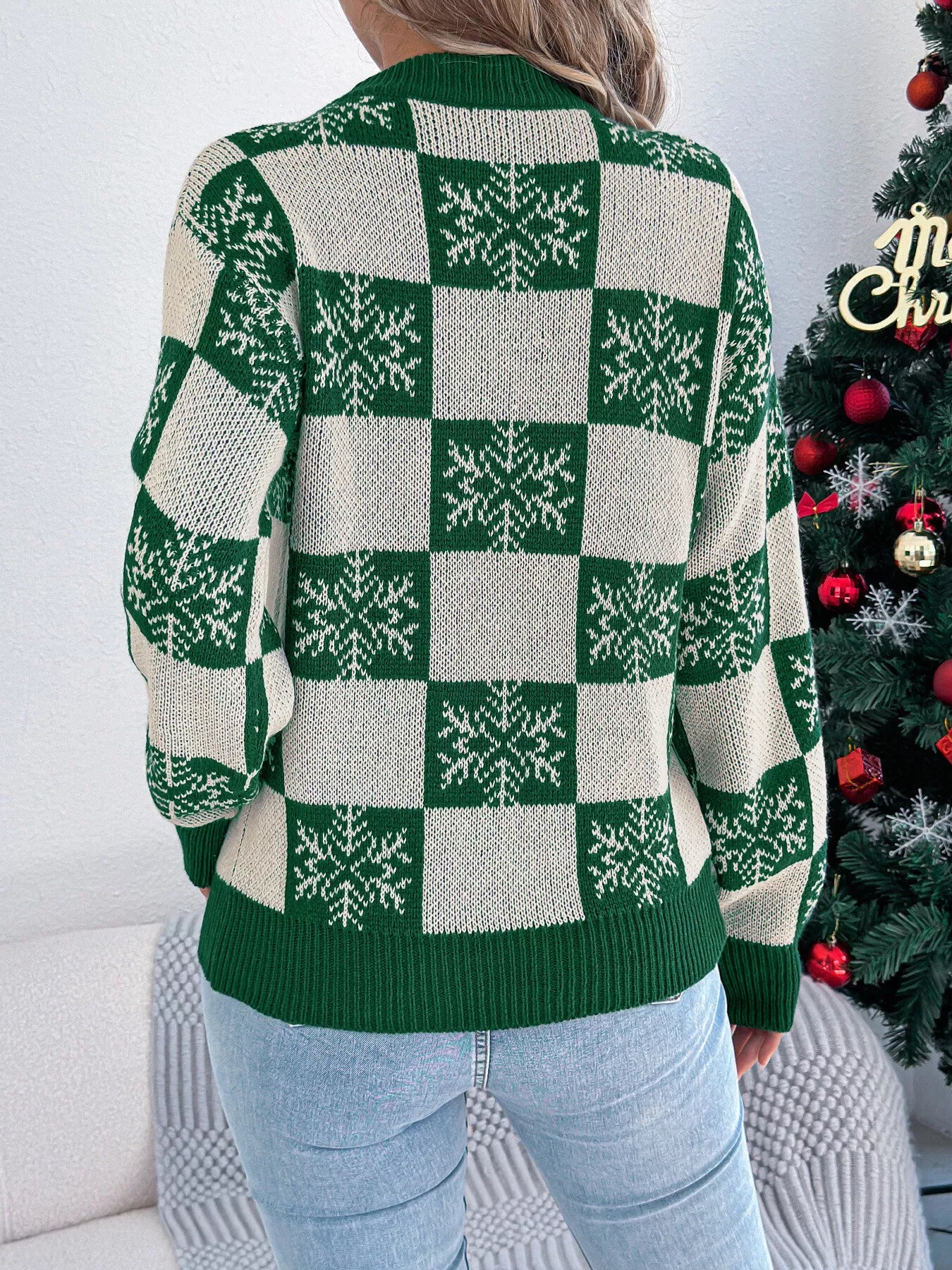 Christmas Snowflake Checkered Round Neck Sweater OutfitFlow