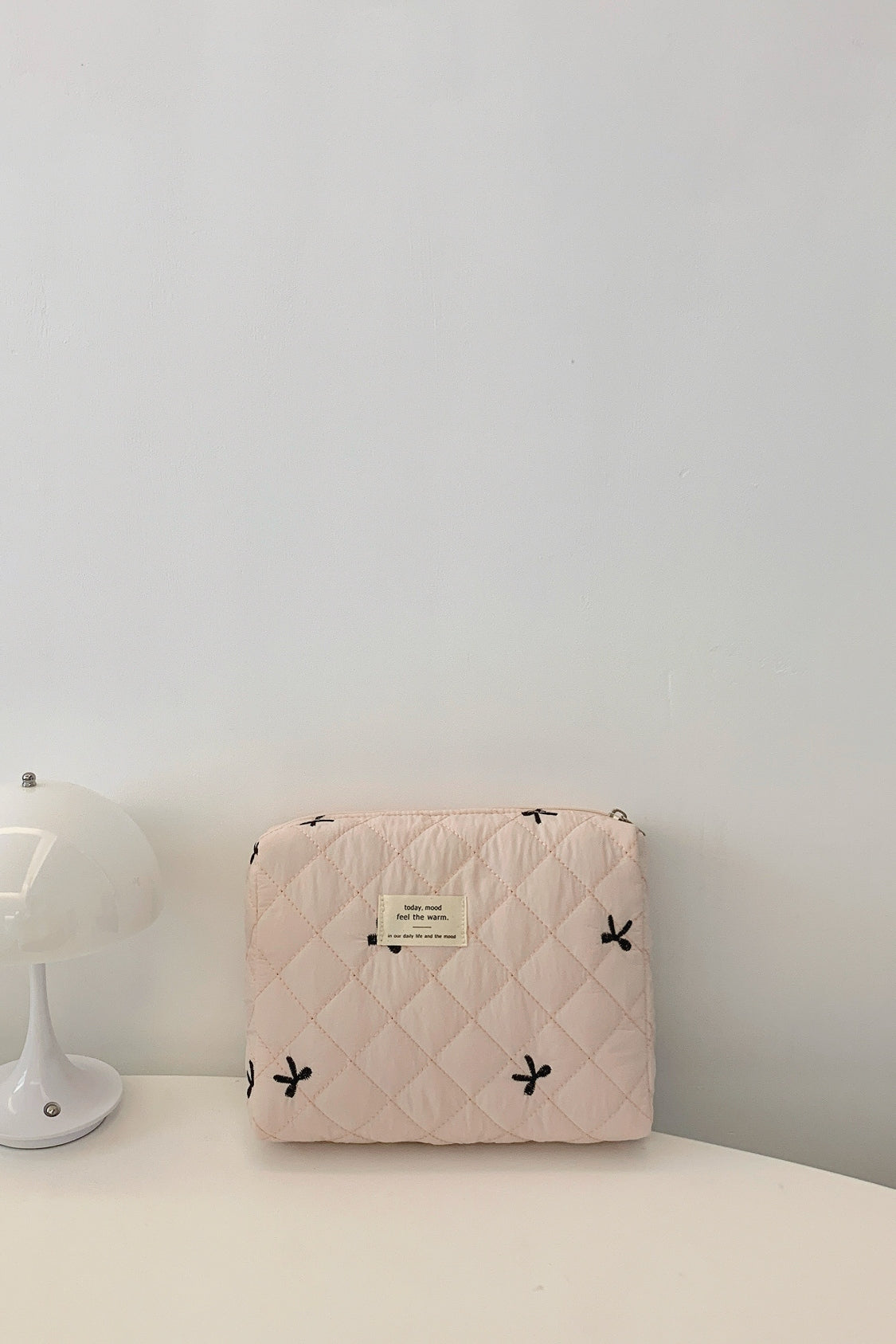 Outfit Flow - Bow Embroidered Quilted Storage Bag