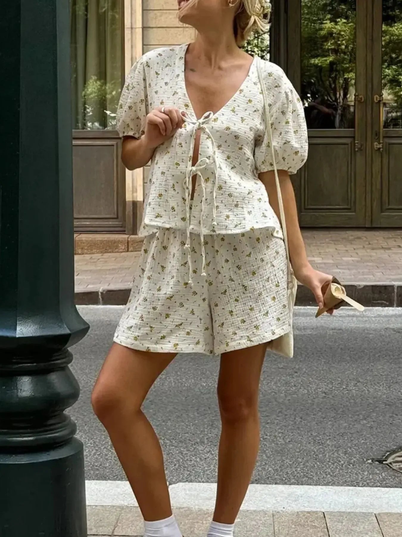 Floral Print Tie-Front Top and Shorts Set OutfitFlow