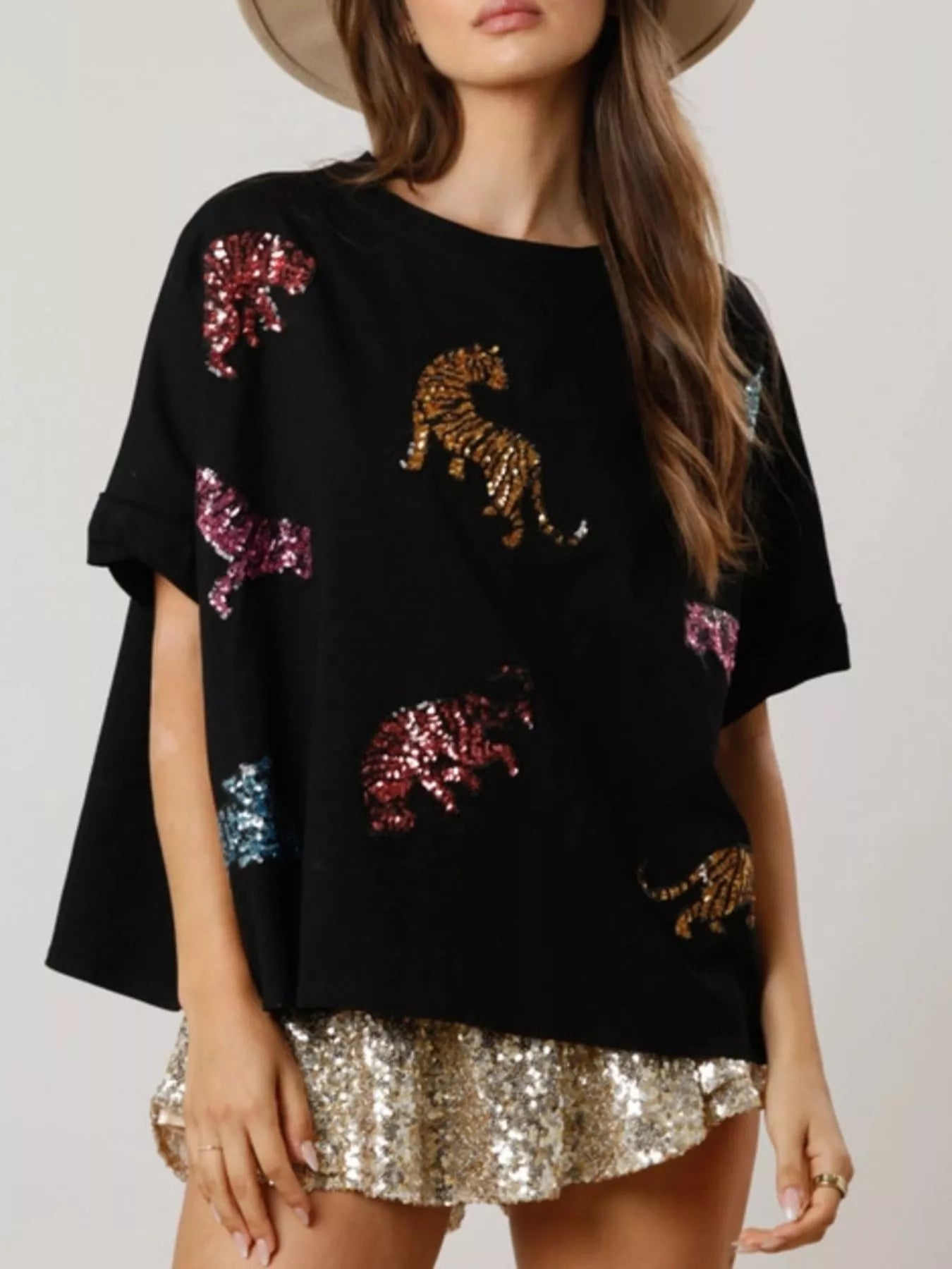 Sequin Tiger Round Neck T-Shirt OutfitFlow