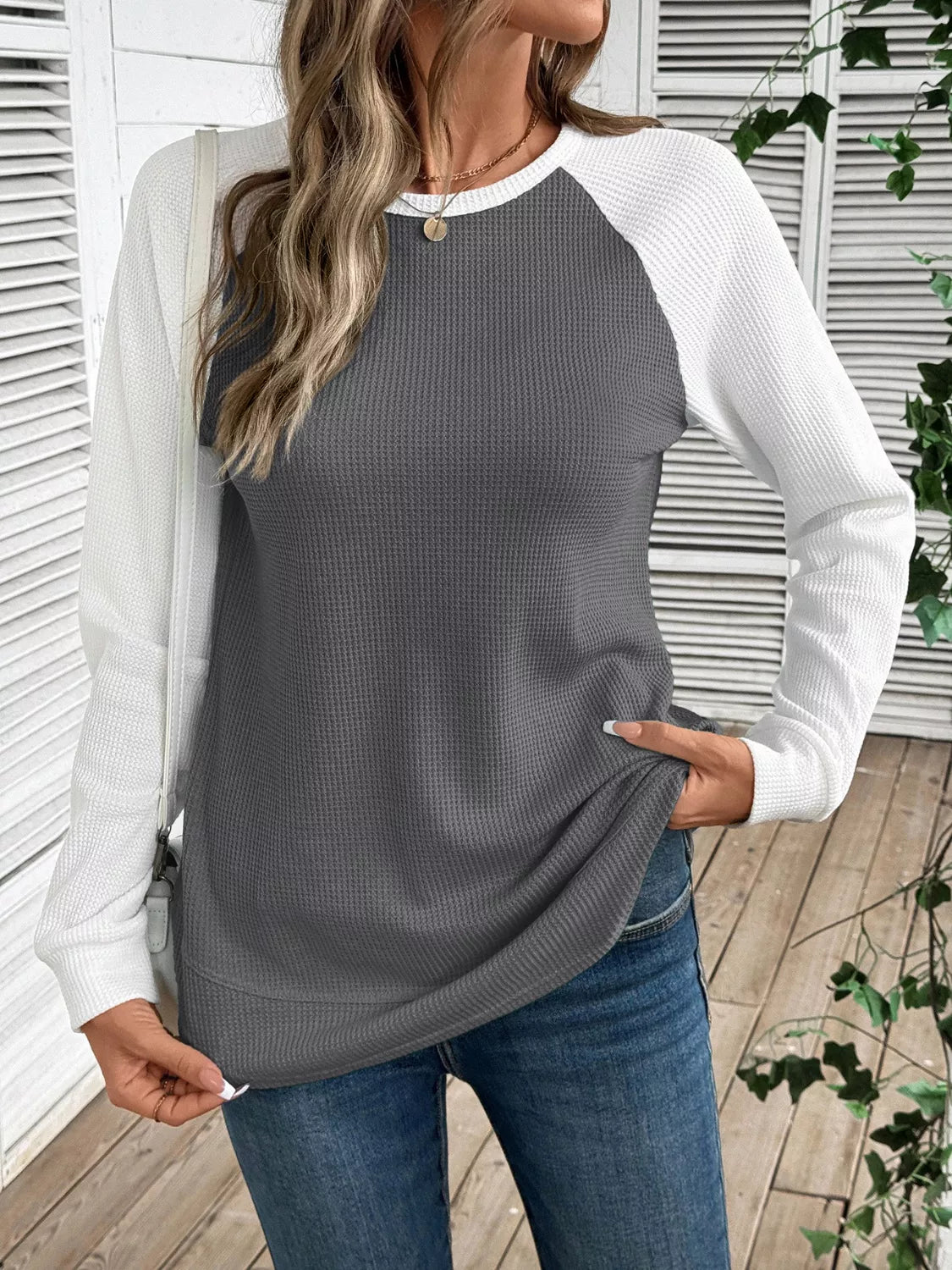 Waffle Knit Raglan Sleeve T-Shirt Gray OutfitFlow