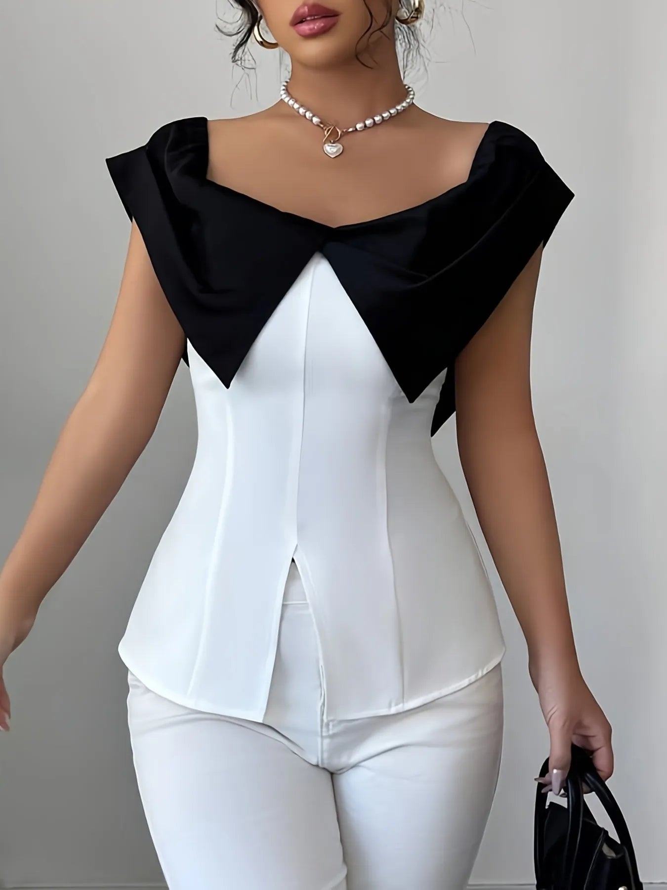 Slit Contrast Cap Sleeve Blouse OutfitFlow