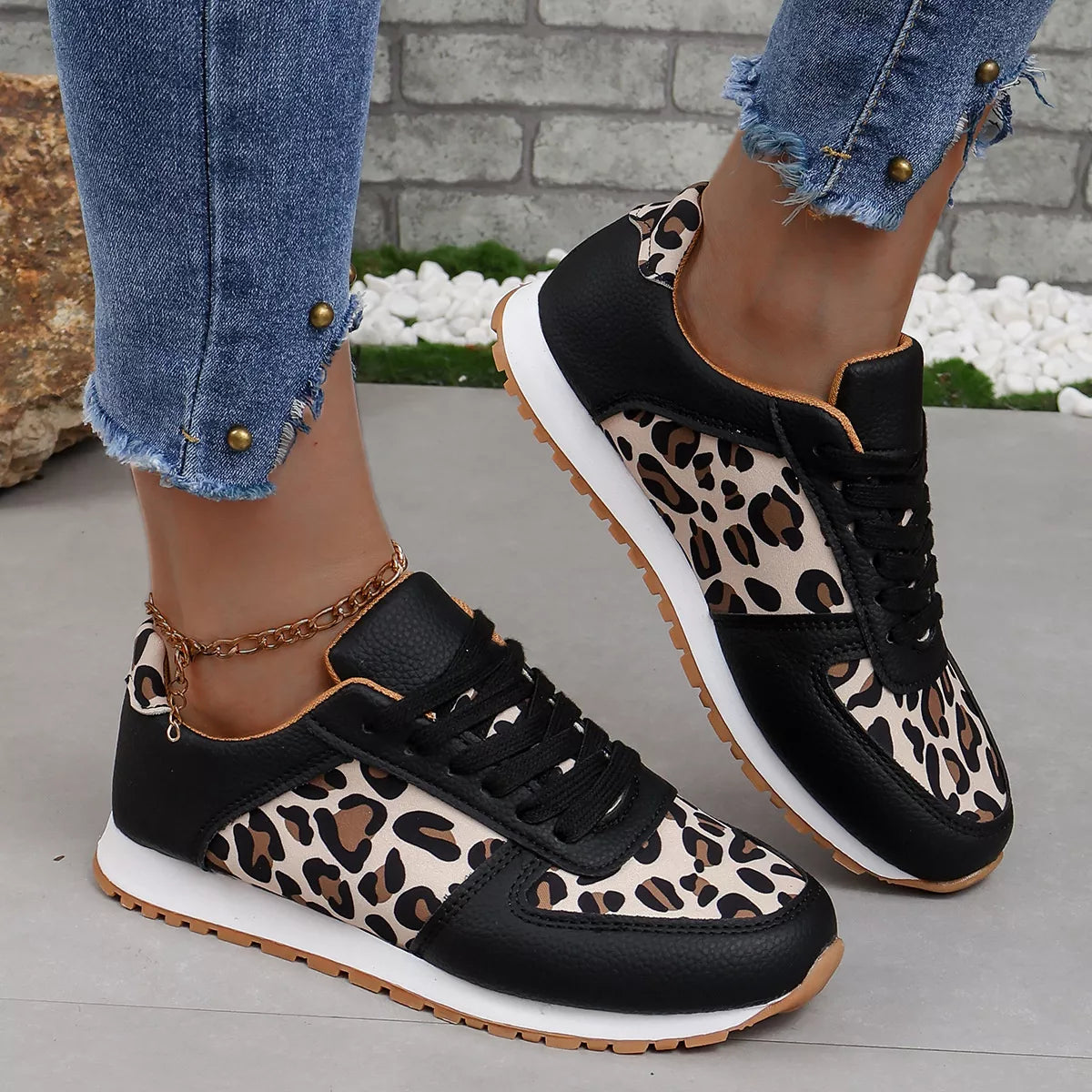 Leopard Print Casual Sneakers Trendsi