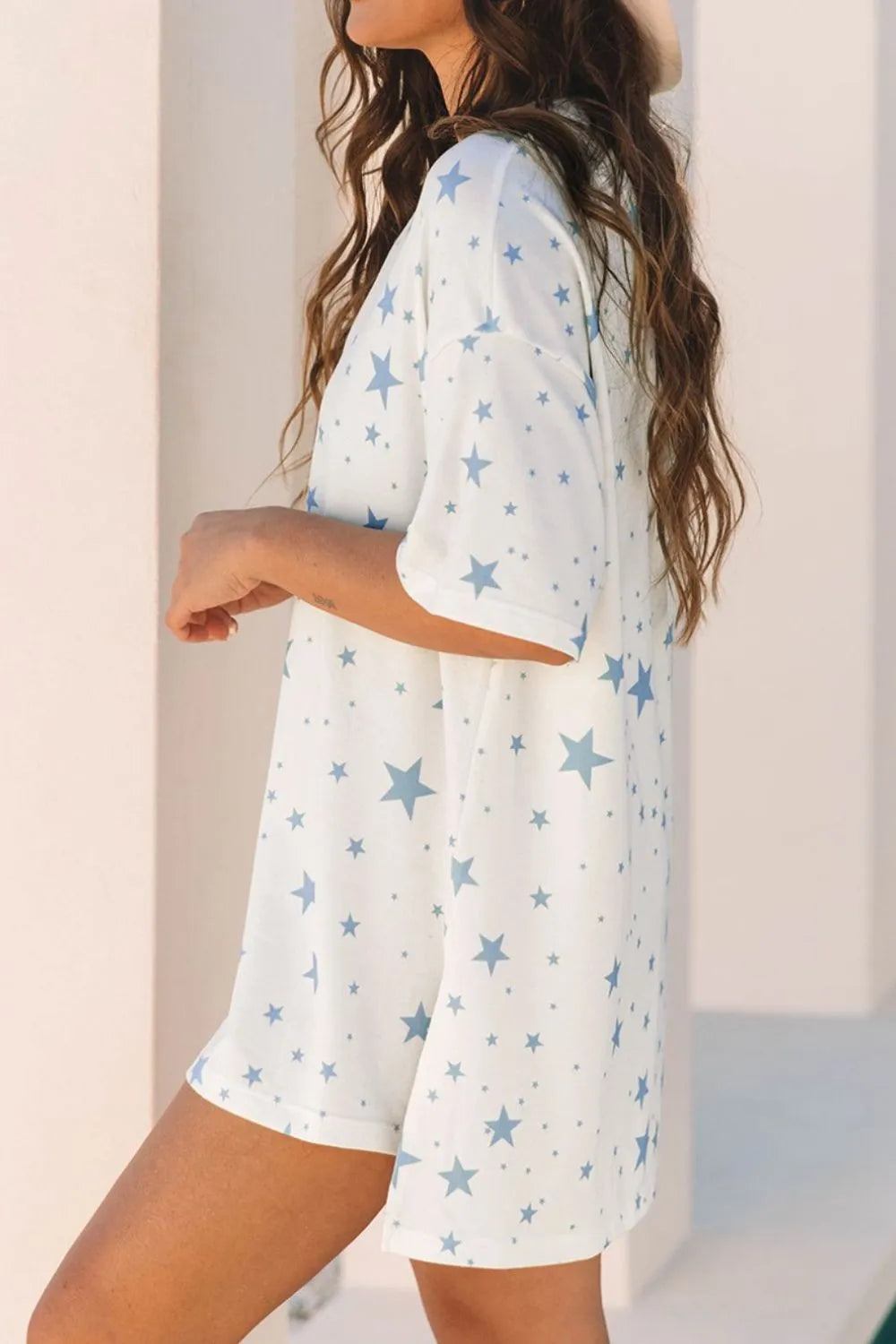 Stars Print Drop Shoulder Oversized T Shirt with Slits OutfitFlow