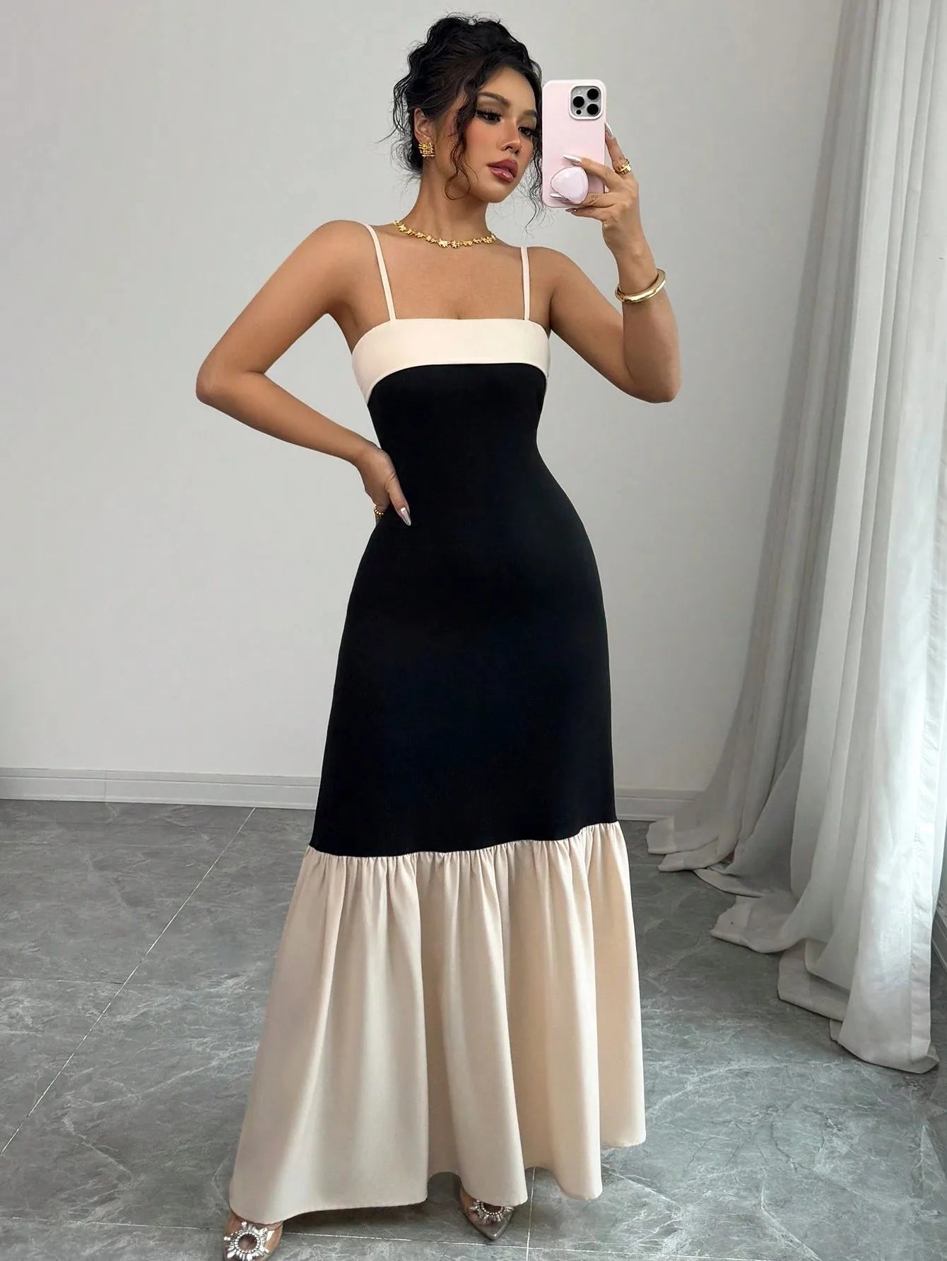 Two-Tone Spaghetti Strap Maxi Dress OutfitFlow