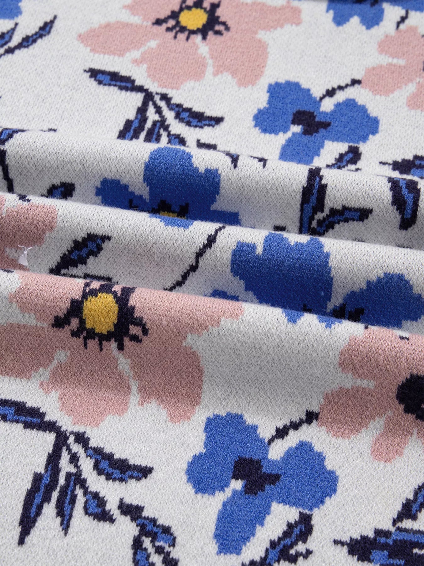 Floral Panel Colorblock Sleeve Patchwork Sweater OutfitFlow