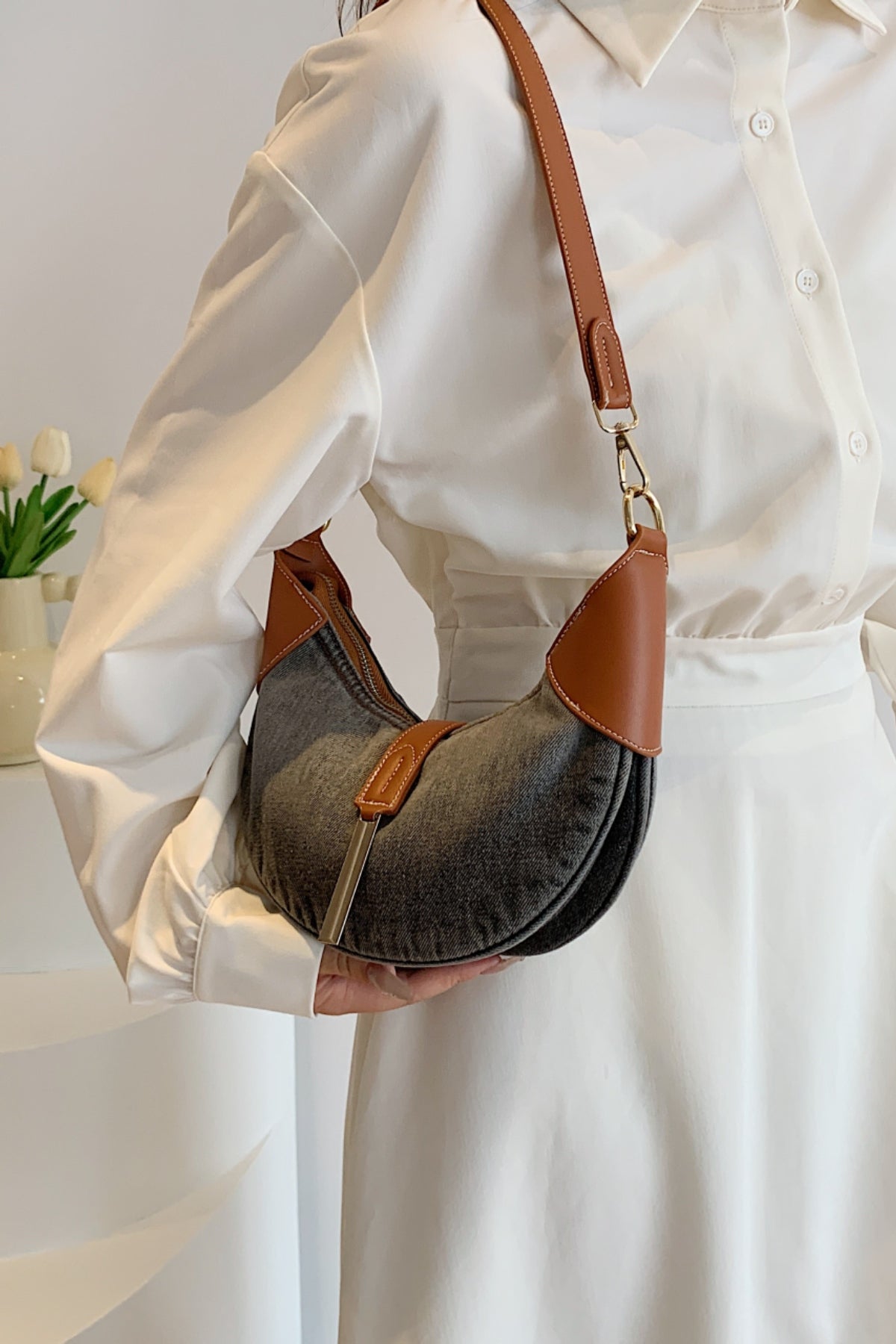 Outfit Flow - Contrast Denim Shoulder Bag