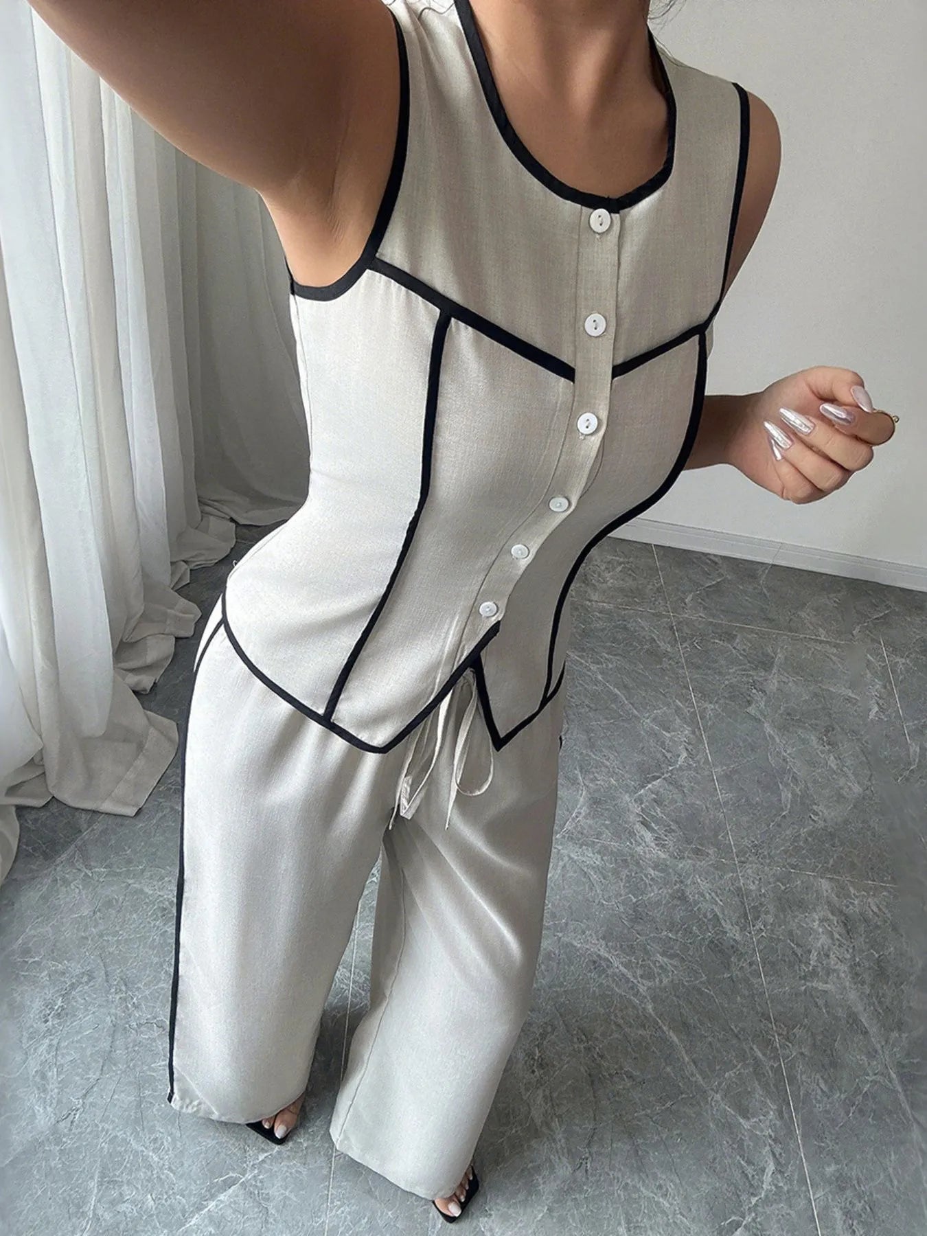 Contrast Piping Round Neck Top and Wide-Leg Pants Set OutfitFlow