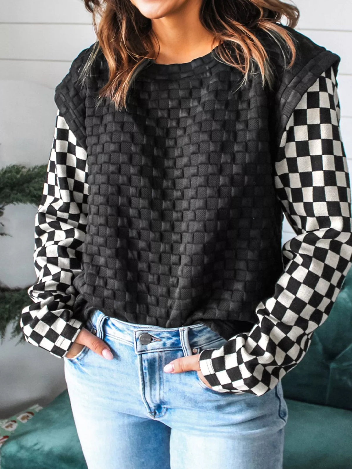 Textured Contrast Checkered Patchwork Long Sleeve Top Black OutfitFlow
