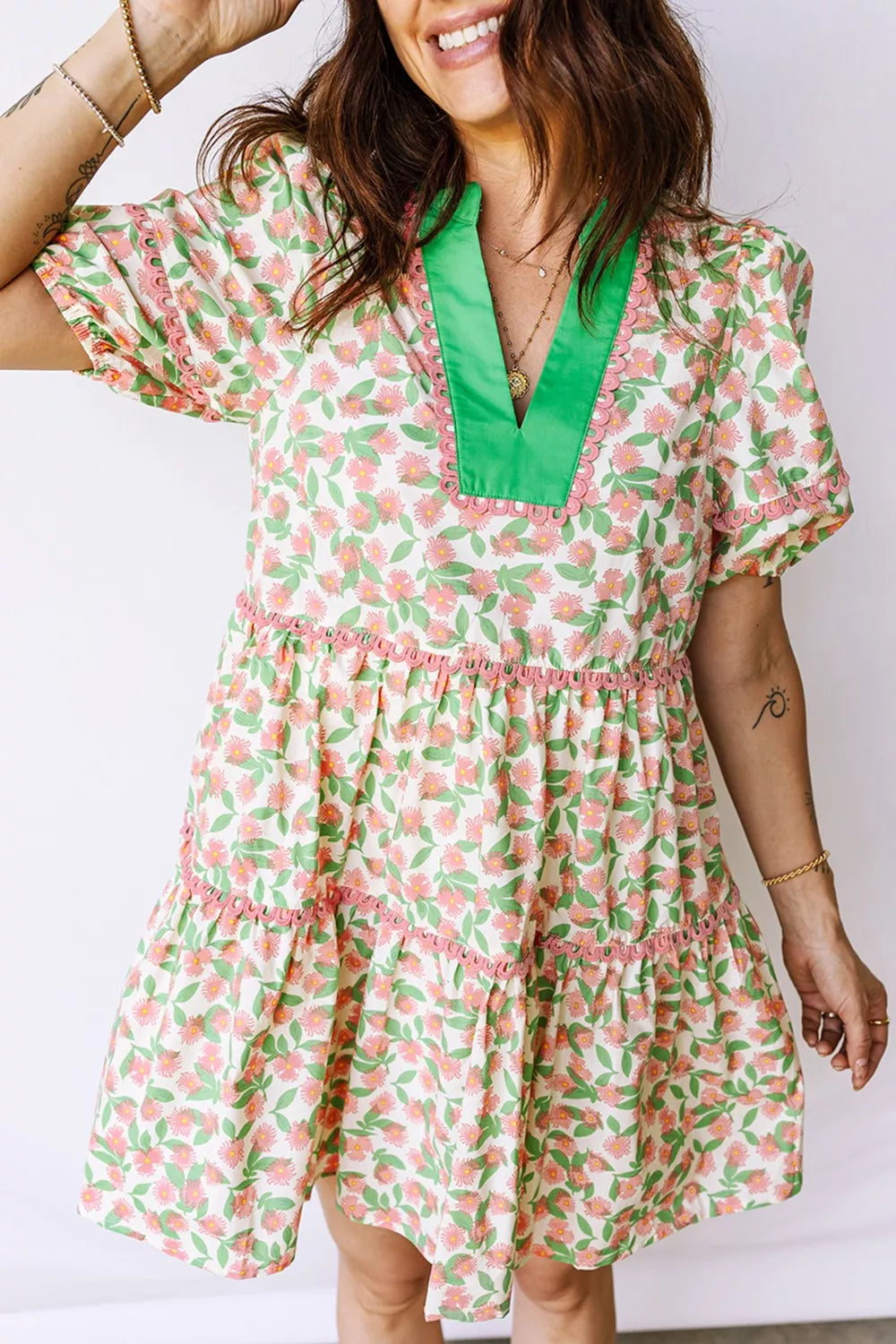 Contrast Neckline Ricrac Trim Floral Short Puff Sleeve Dress Beige Trendsi