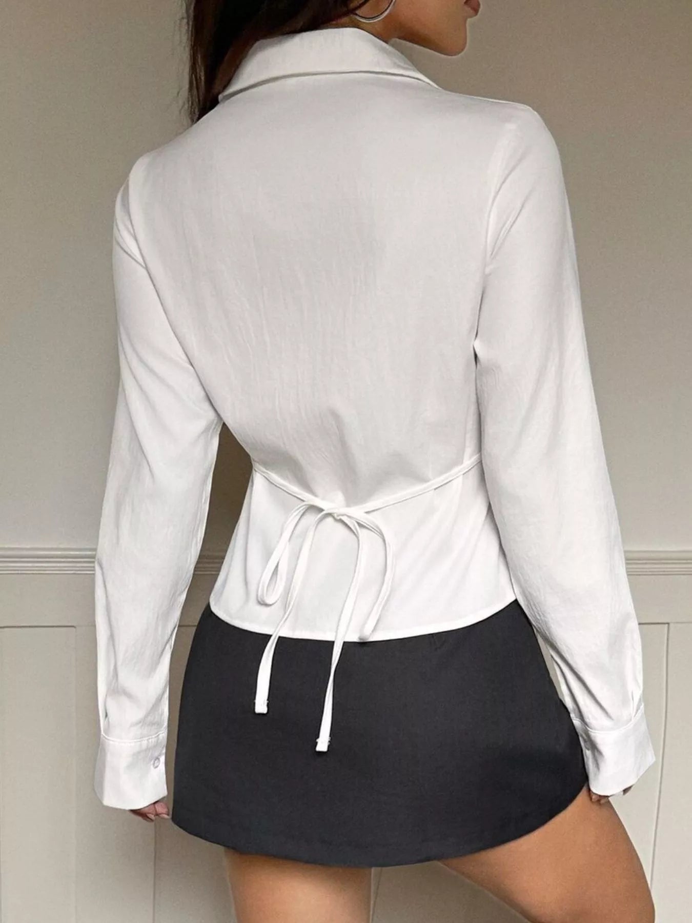 Button-Down Long Sleeve Fitted Shirt OutfitFlow