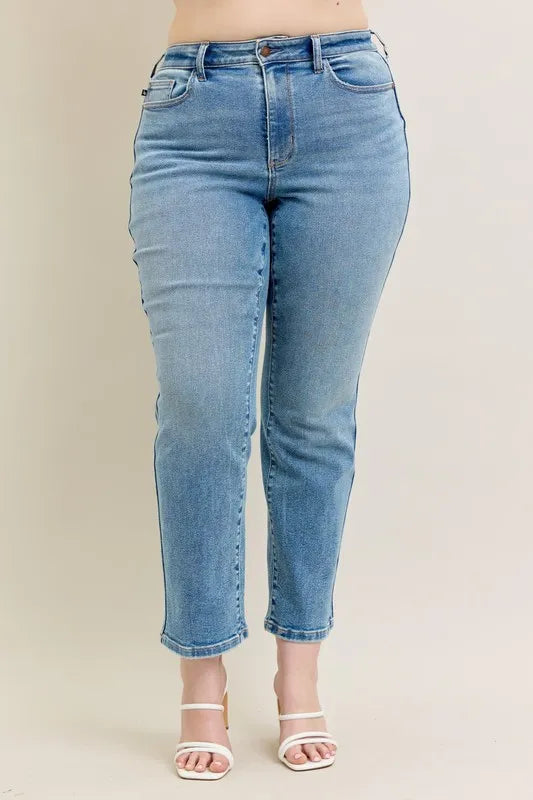 Judy Blue Full Size Hw Vintage Straight Jeans Plus Size OutfitFlow