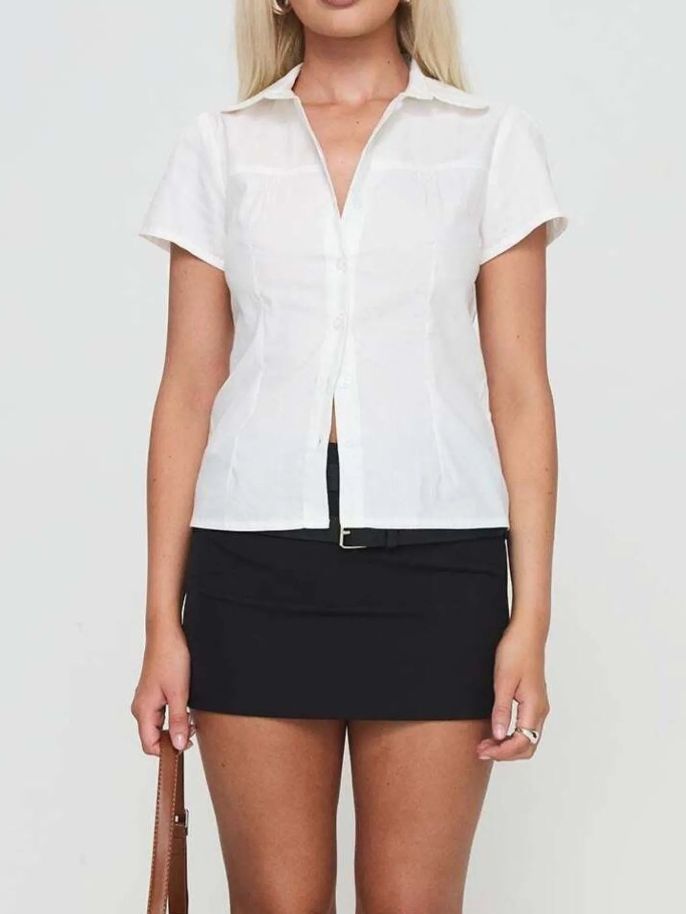 Short Sleeve Button-Up Shirt OutfitFlow