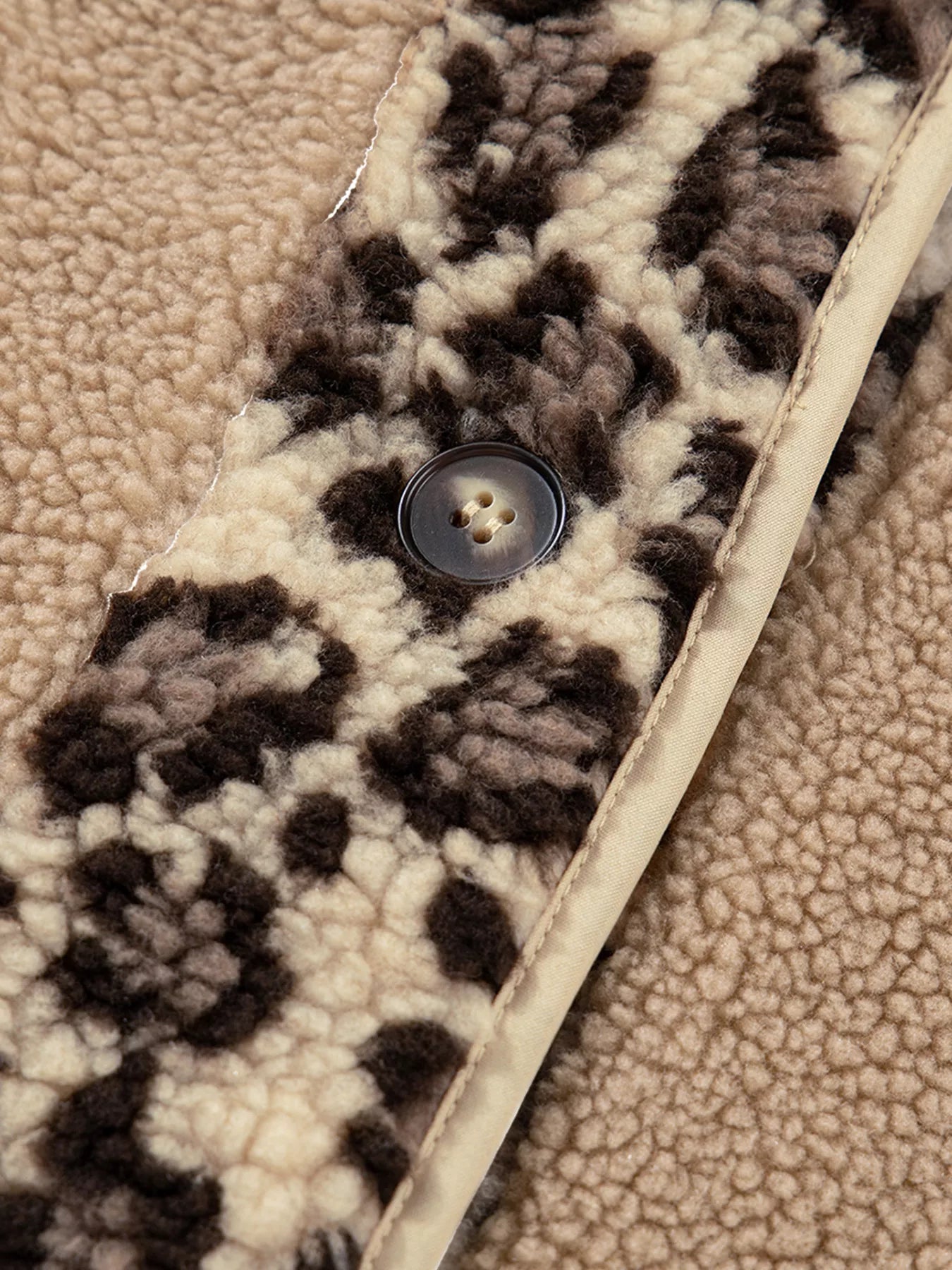 Casual Leopard Print Accent Plush Jacket with Pockets OutfitFlow