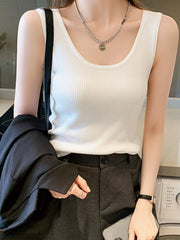 Plus Size Ribbed Scoop Neck Tank OutfitFlow