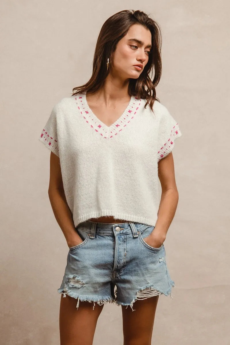 BiBi Knit Solid Contrast Stitch Detail Short Sleeves Sweater OutfitFlow