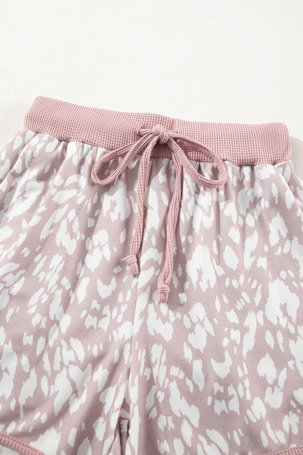 Abstract Print Drawstring Casual Shorts OutfitFlow