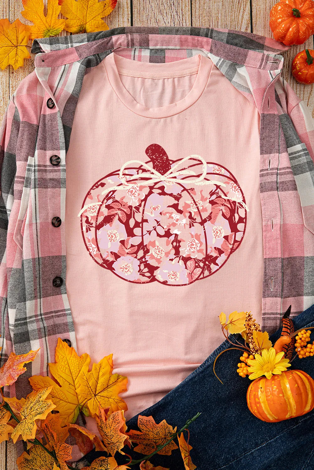 Pumpkin Graphic Round Neck Long Sleeve T-Shirt OutfitFlow