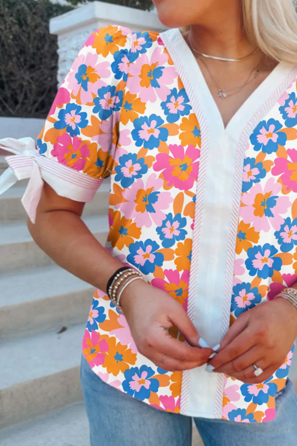 Floral Striped Edge V Neck Knotted Short Sleeve Blouse OutfitFlow