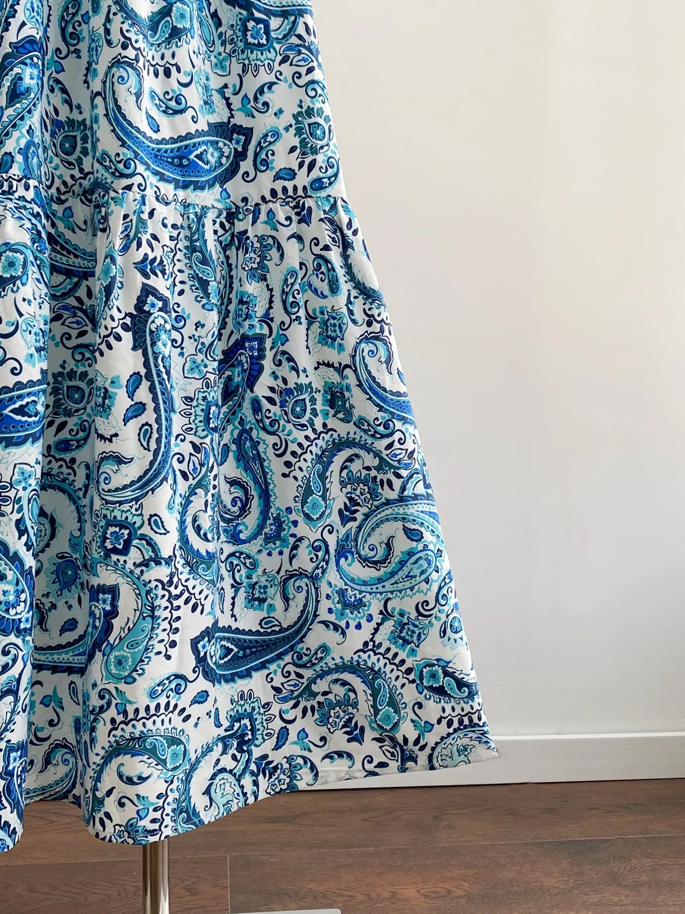 Plus Size Bohemian Paisley Print V-Neck Dress OutfitFlow