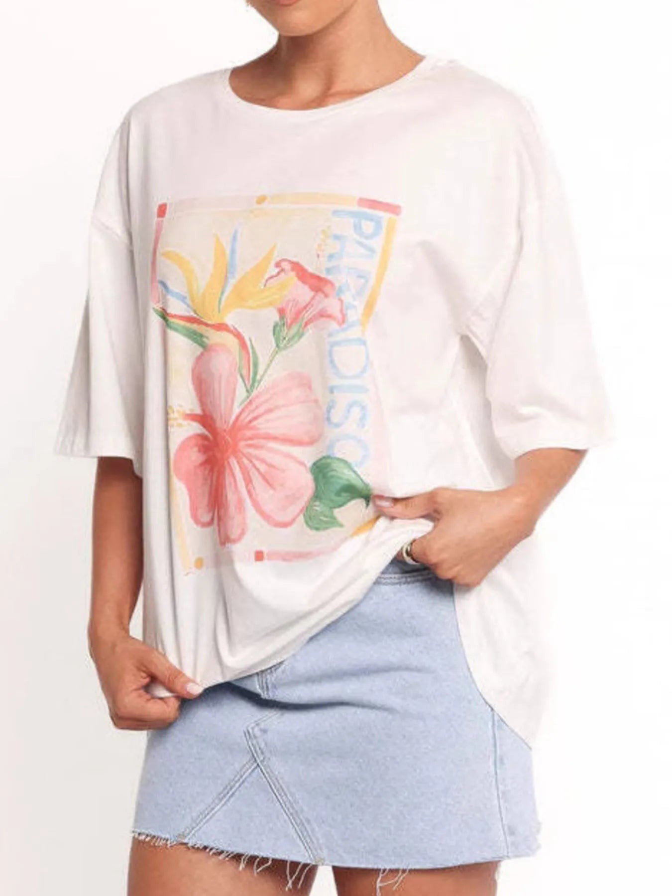 Graphic Round Neck Short Sleeve T-Shirt OutfitFlow