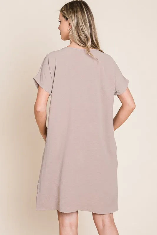 BOMBOM V-Neck Short Sleeve Dress with Pockets OutfitFlow