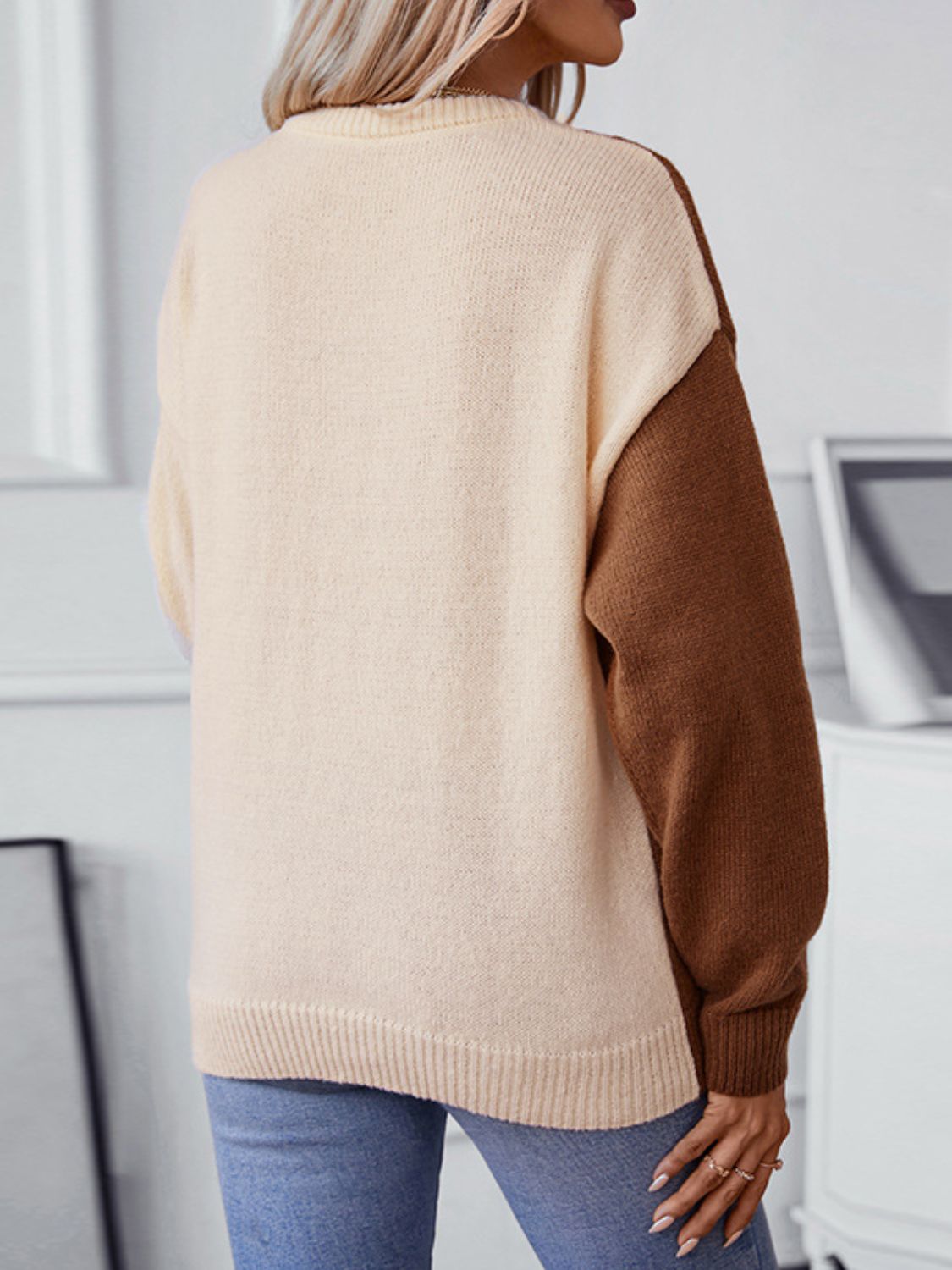 Outfit Flow - Two Tone Cable Knit Round Neck Long Sleeve Sweater