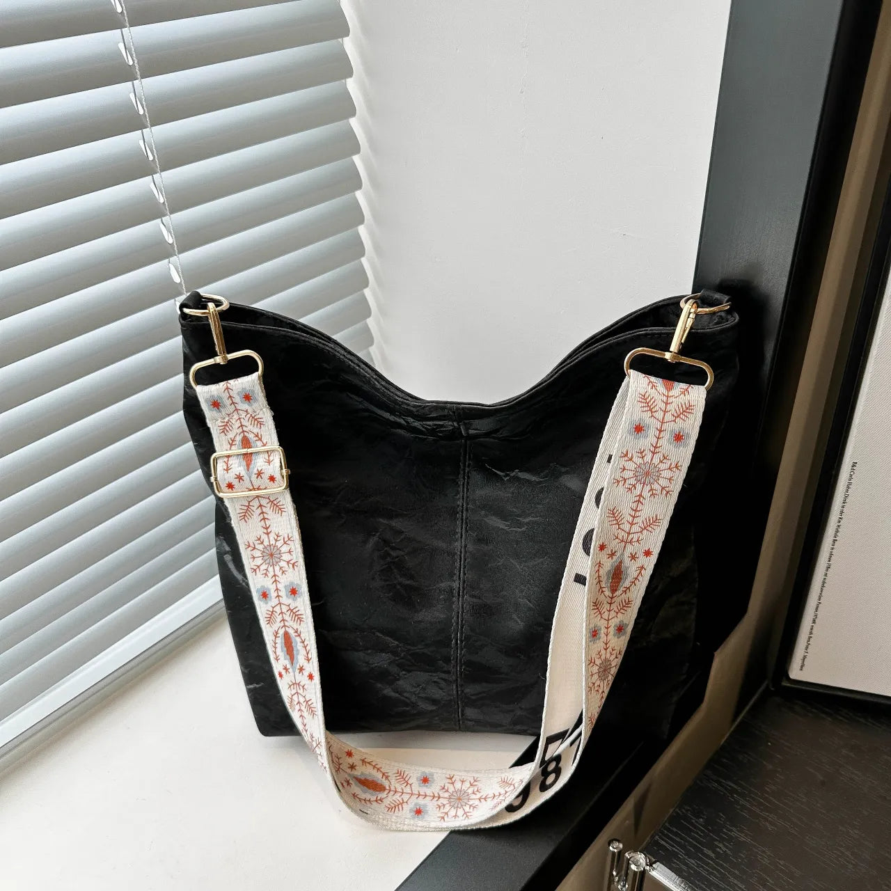 Floral Adjustable Strap Shoulder Bag OutfitFlow