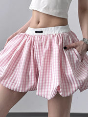 Plaid Elastic Waist Casual Shorts OutfitFlow
