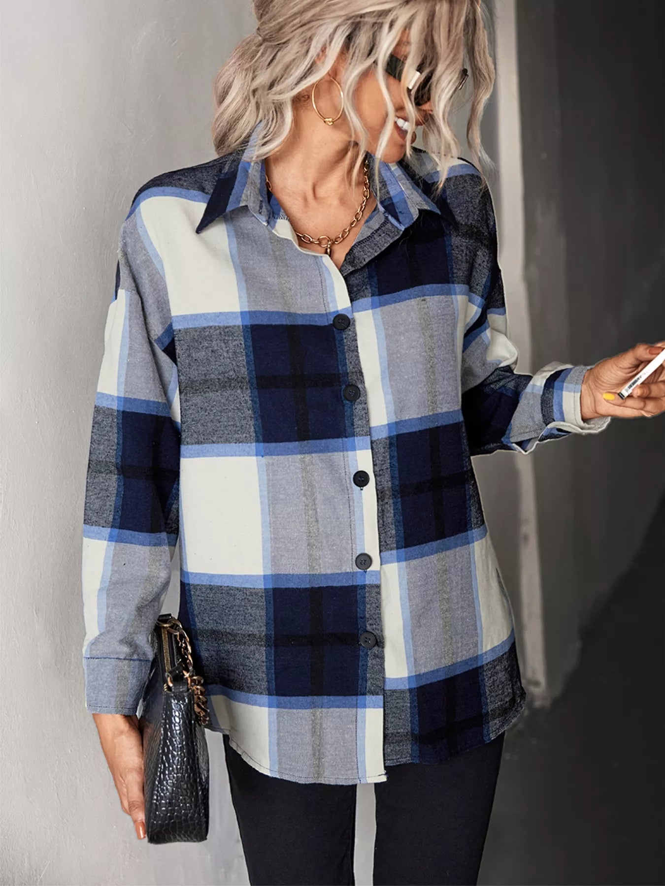 Plaid Button-Down Long Sleeve Shirt OutfitFlow
