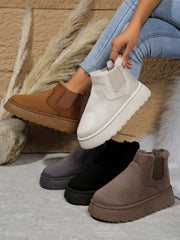 Outfit Flow - Suede Round Toe Platform Boots