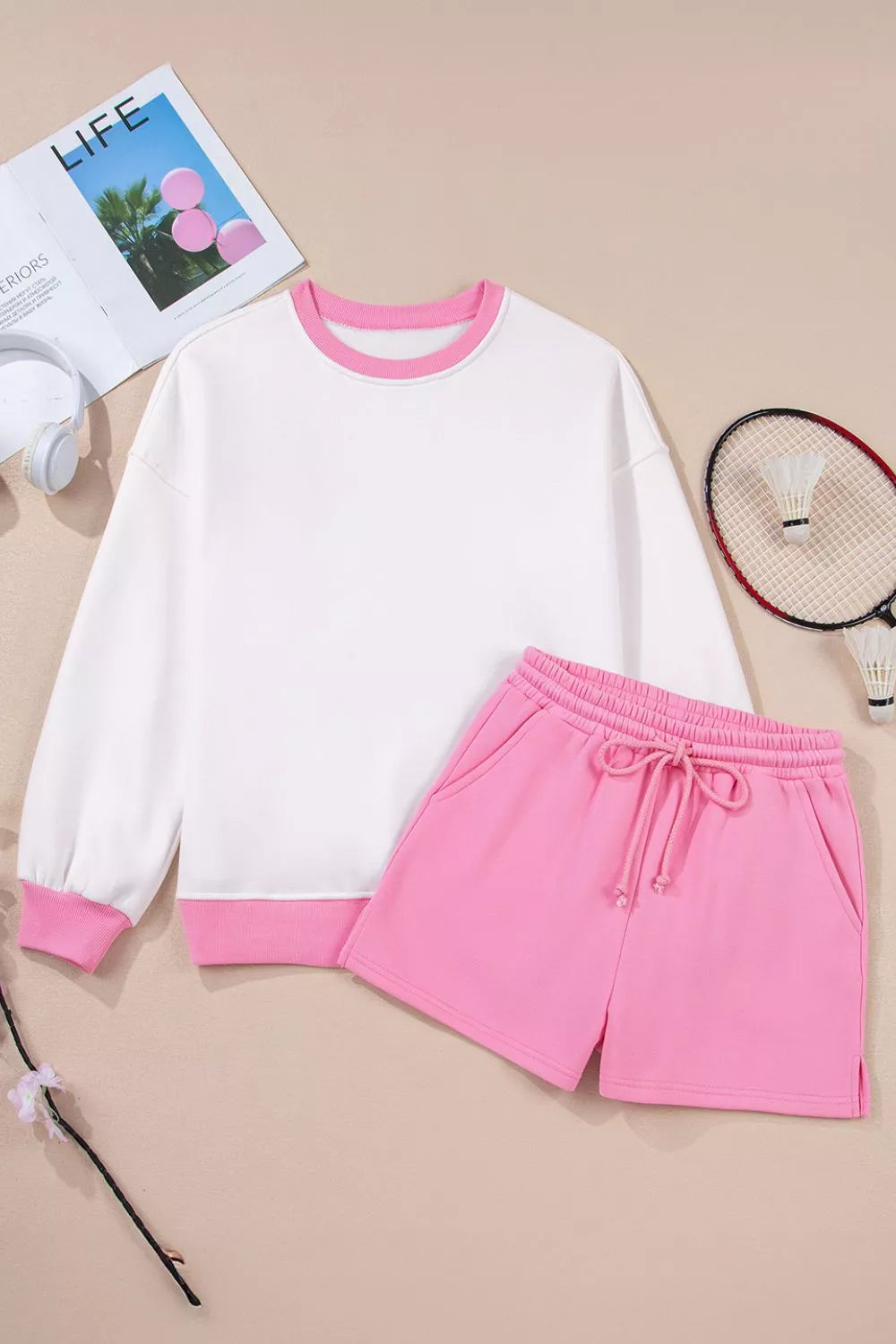 Color Block Sweatshirt and Elastic Waist Shorts Set OutfitFlow