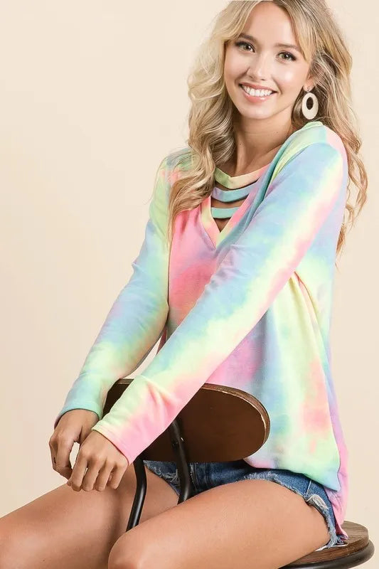 BiBi Tie Dye French Terry V-Neck Top with Strapped OutfitFlow