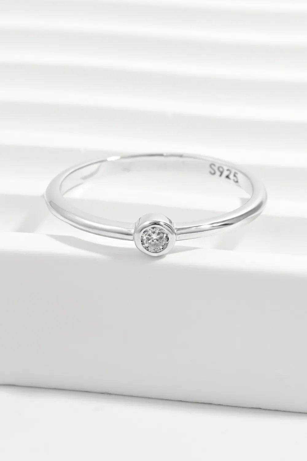 925 Sterling Silver Inland Zircon Ring Silver OutfitFlow