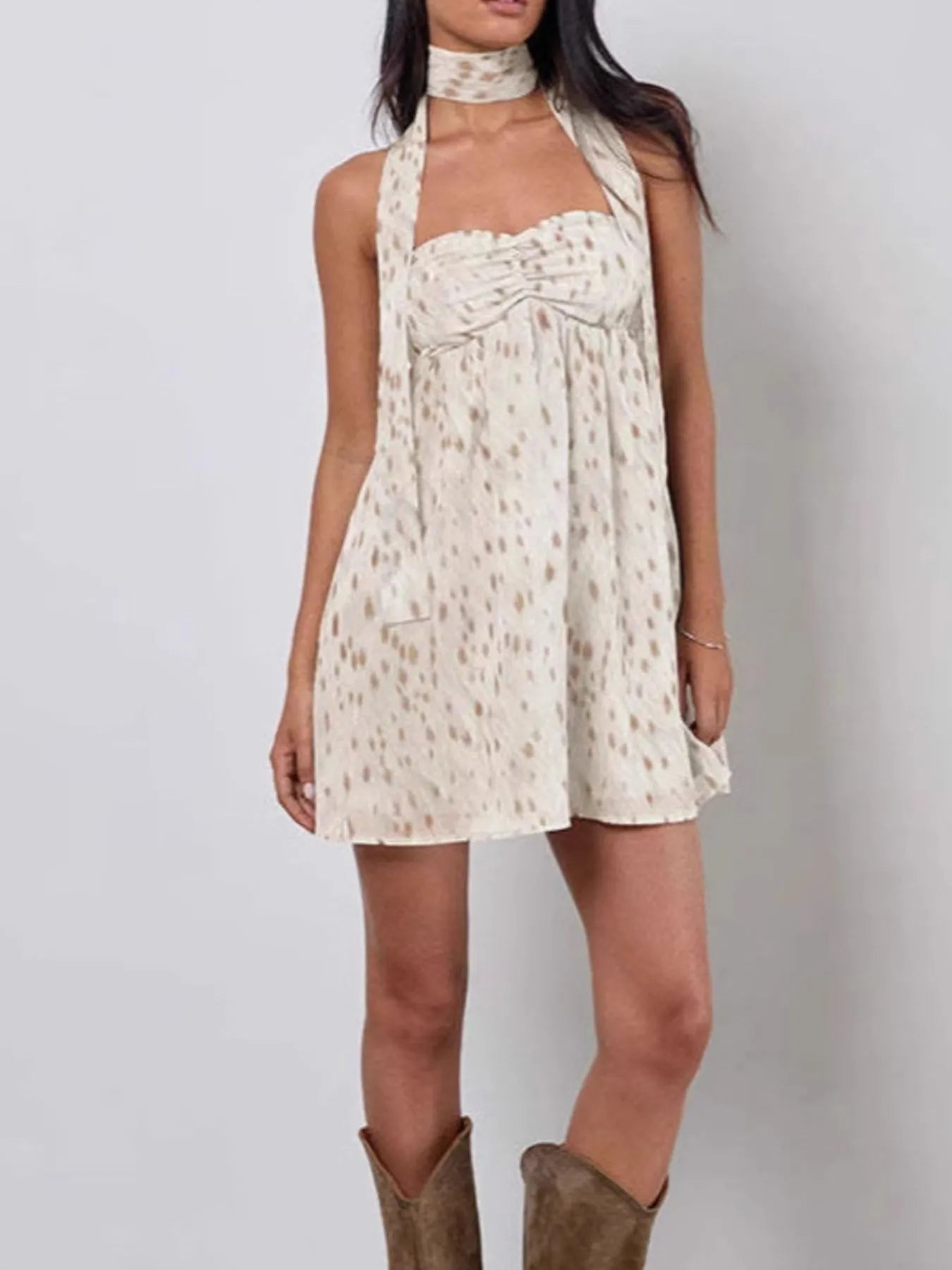 Sweetheart Neck Tube Mini Dress OutfitFlow
