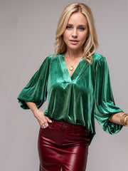 Outfit Flow - V-Neck Three-Quarter Sleeve Blouse