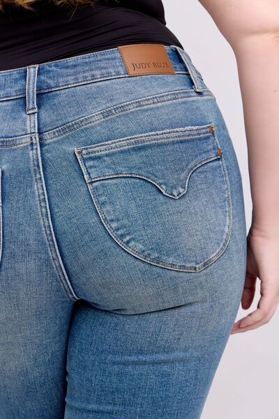 Judy Blue MR Tummy Control Vintage Wash Jeans OutfitFlow