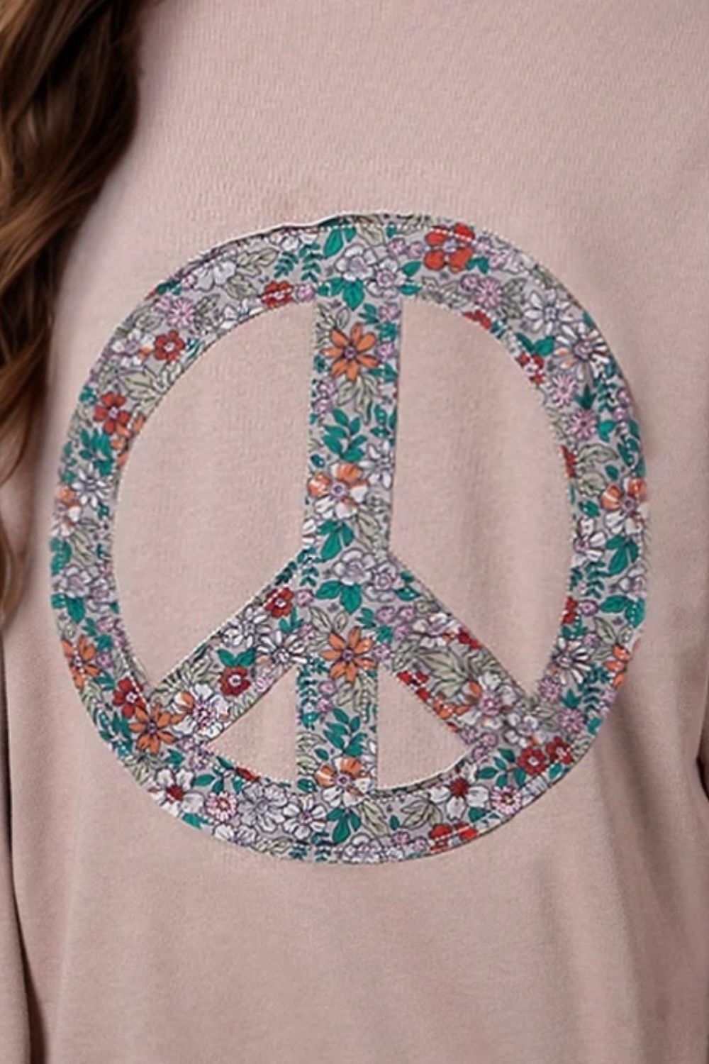 Outfit Flow - Peace Sign Applique Long Sleeve Sweatshirt