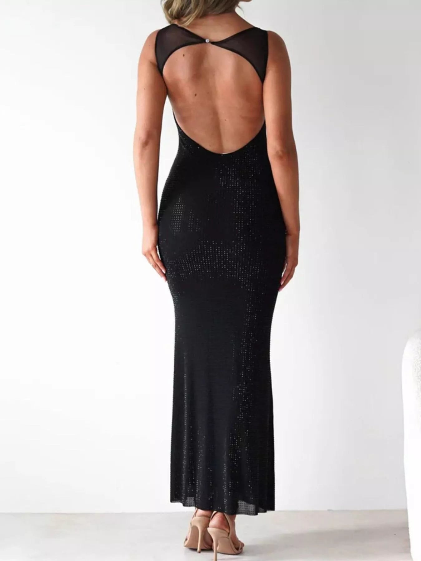 Backless Sleeveless Bodycon Maxi Dress OutfitFlow