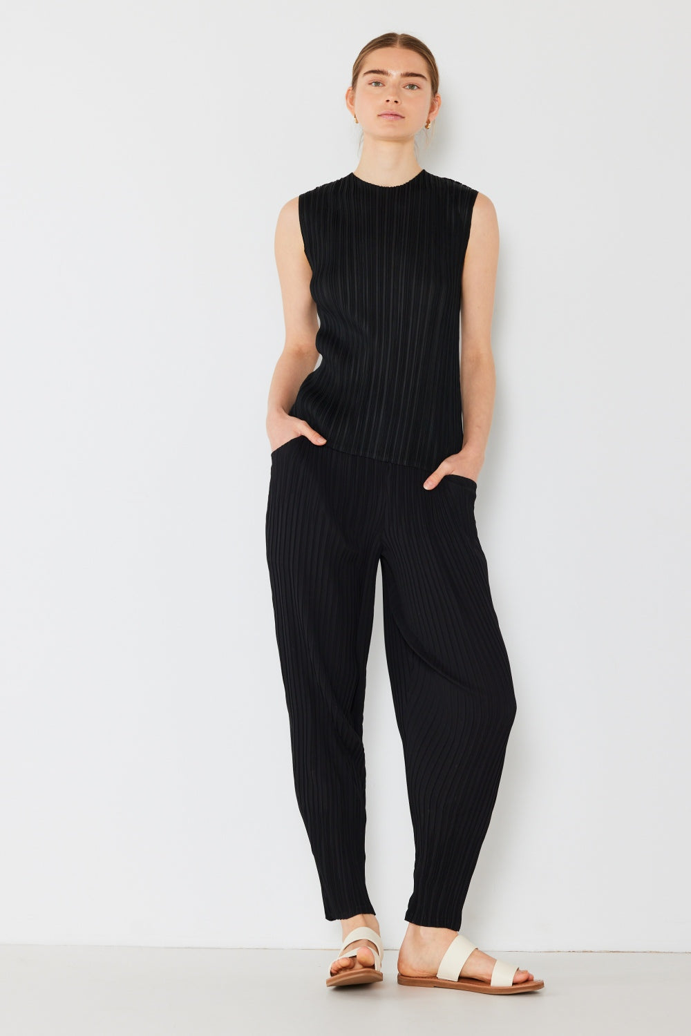 Marina West Swim Pleated Relaxed-Fit Slight Drop Crotch Jogger Black OutfitFlow