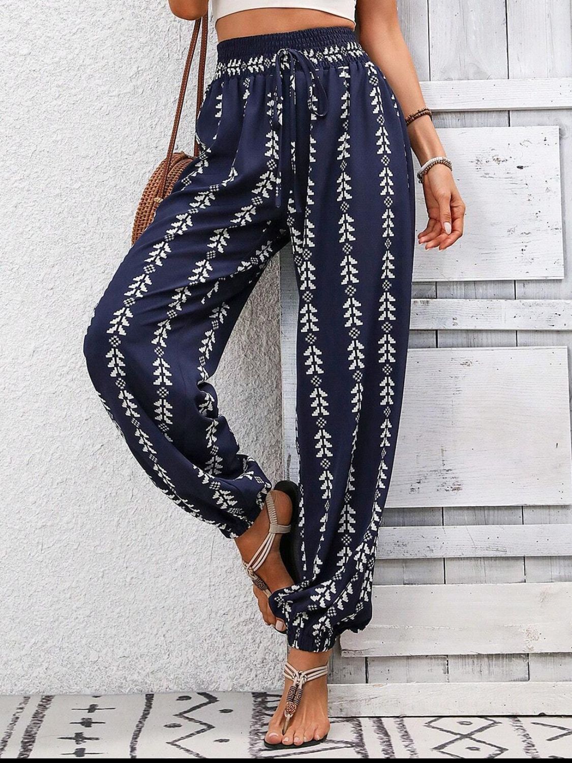 Outfit Flow - Tied Printed High Waist Pants