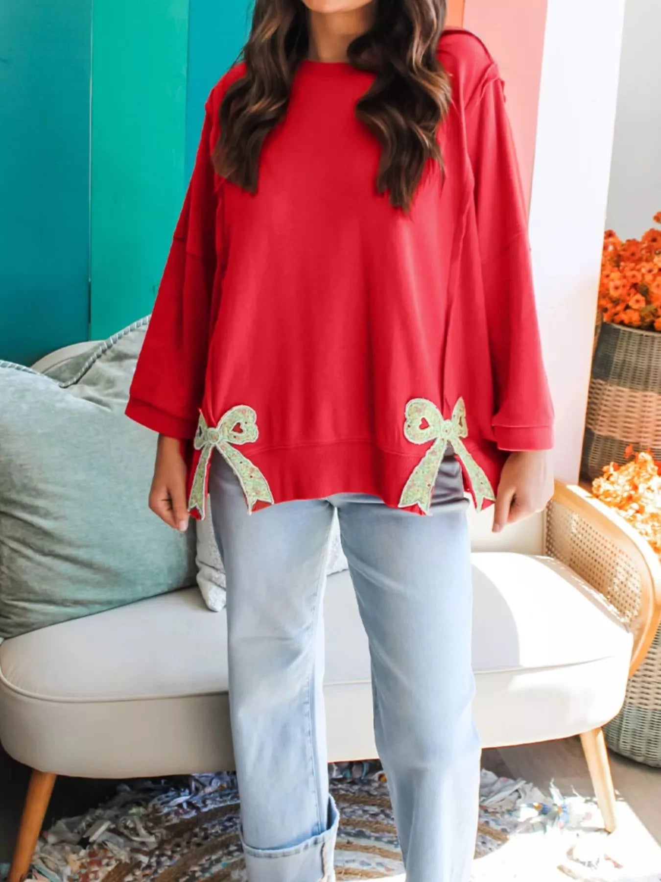 Floral Bow Patched Exposed Seam Patchwork Slit Baggy Sweatshirt OutfitFlow