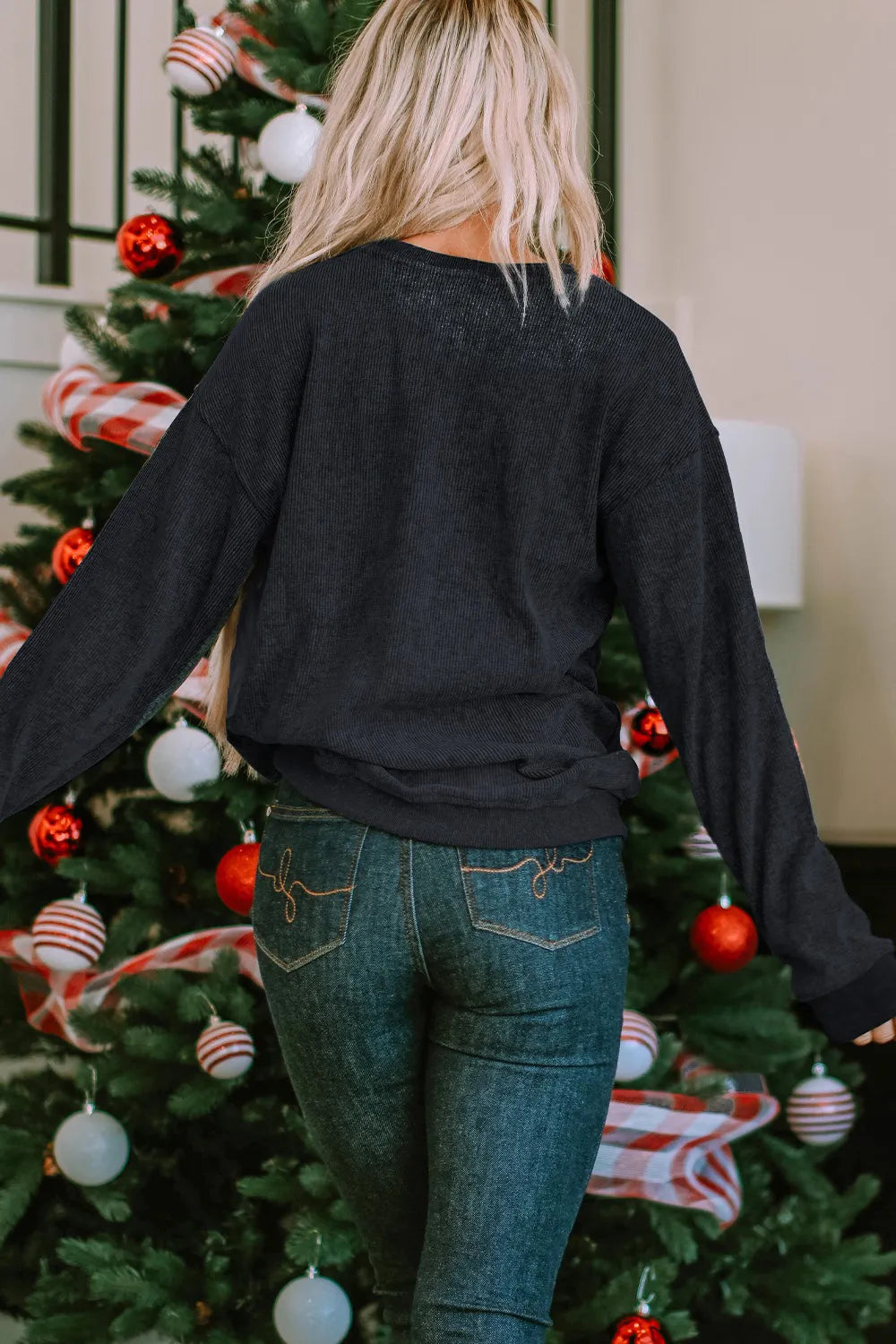 Sequin Patch Pumpkin Round Neck Sweatshirt OutfitFlow