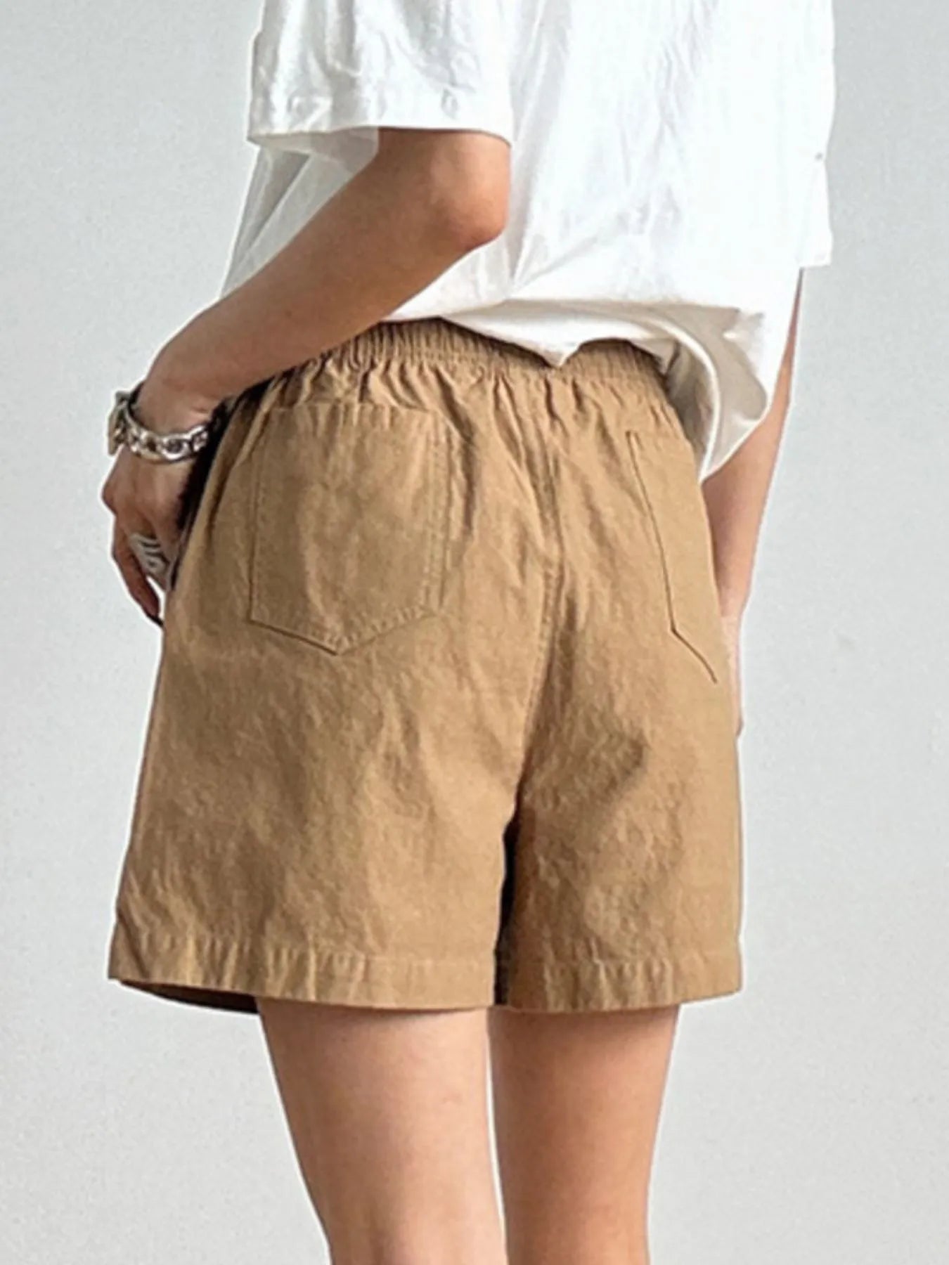 Elastic Waist Casual Shorts OutfitFlow
