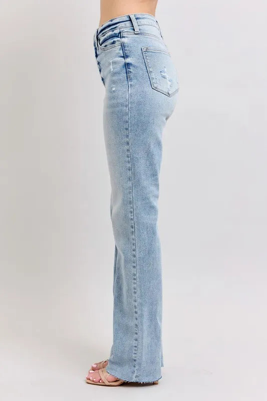 Judy Blue Full Size Mid Rise Light Wash Dad Jeans Plus Size OutfitFlow