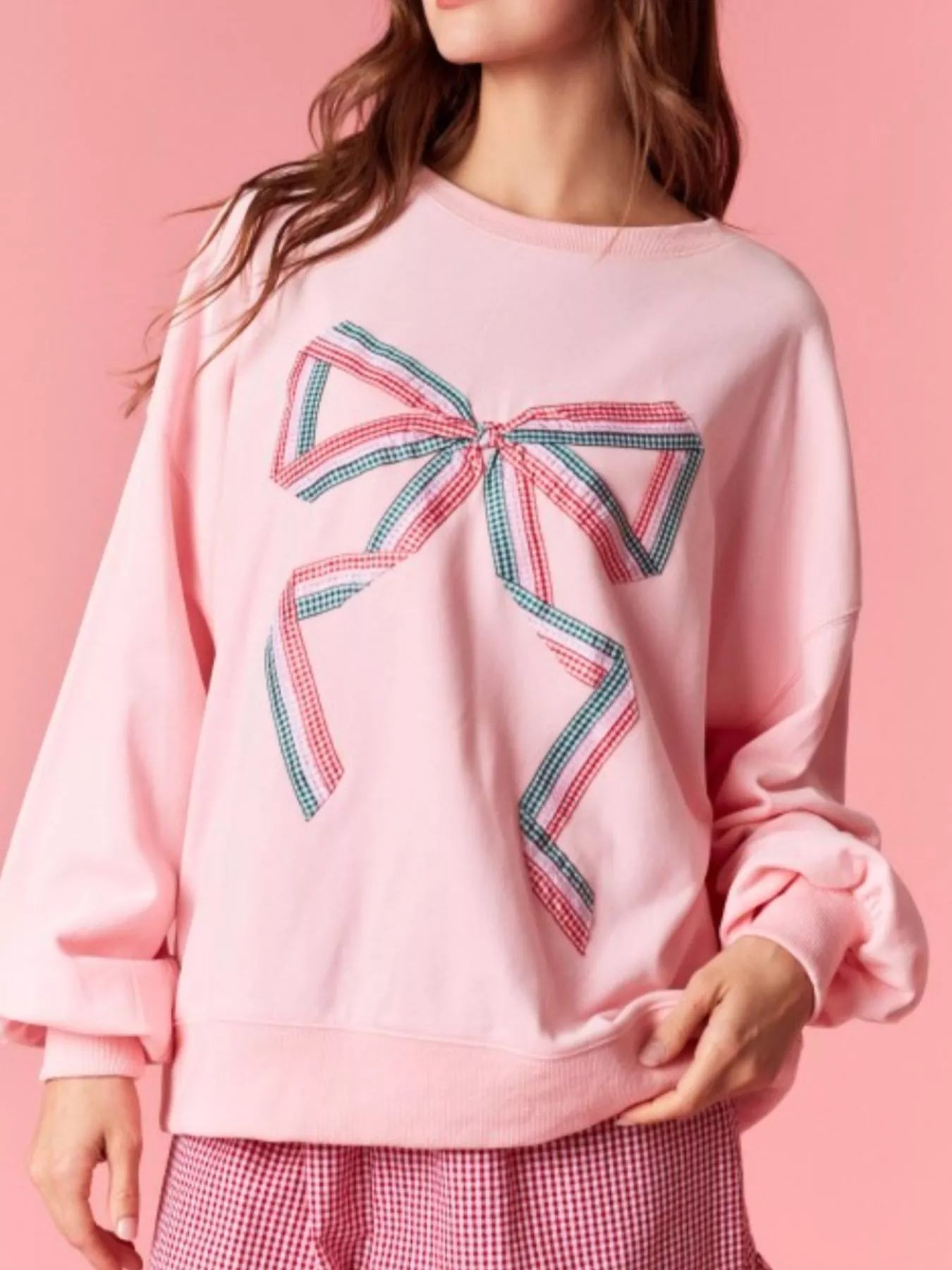 Bow Crew Neck Sweatshirt Pink OutfitFlow